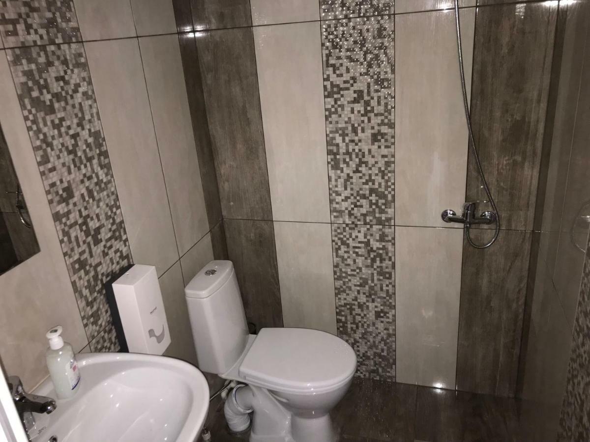Liko Hostel Jerevan Buitenkant foto