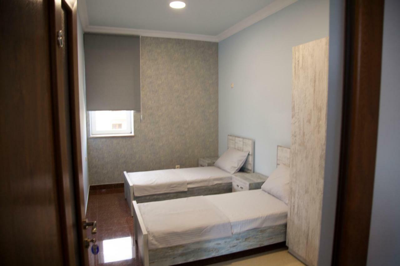 Liko Hostel Jerevan Buitenkant foto