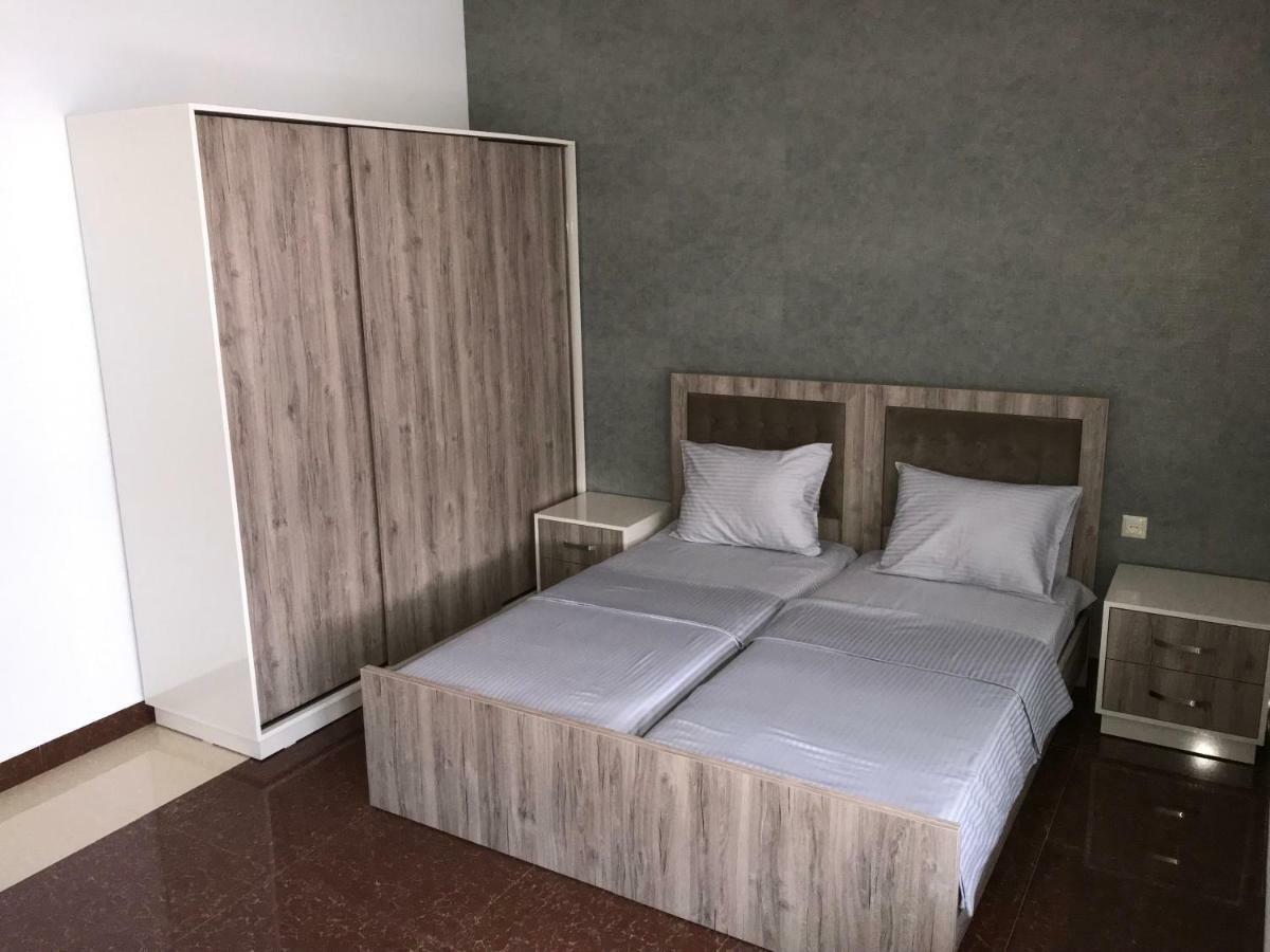Liko Hostel Jerevan Buitenkant foto