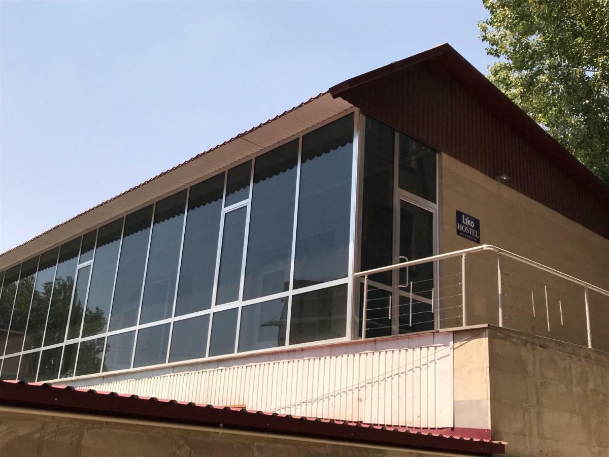 Liko Hostel Jerevan Buitenkant foto