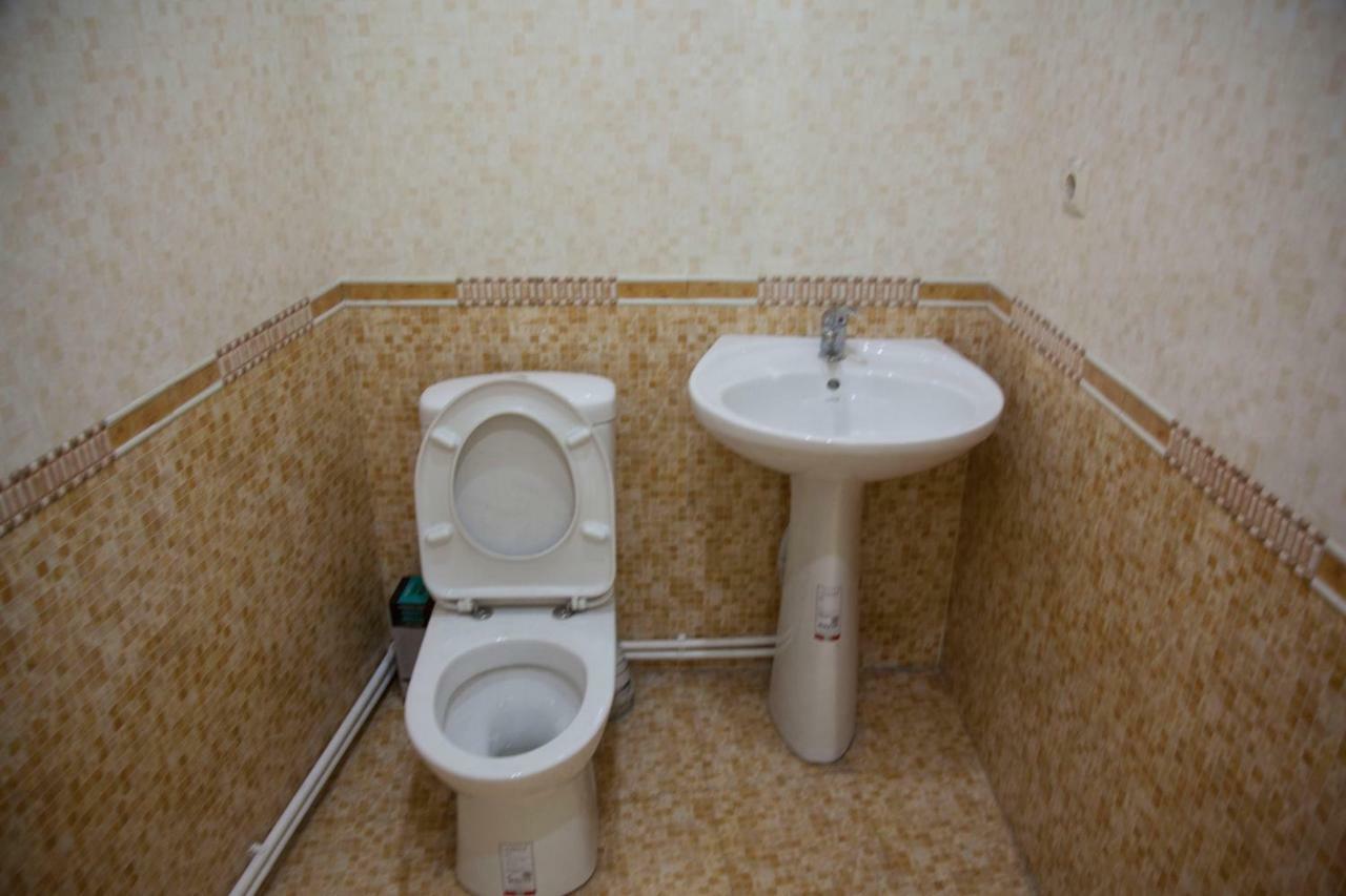 Liko Hostel Jerevan Buitenkant foto