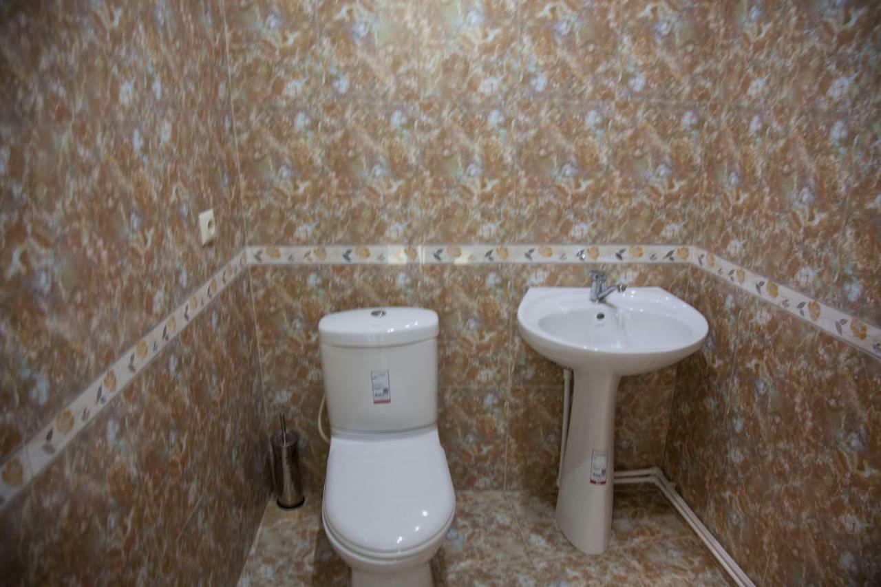 Liko Hostel Jerevan Buitenkant foto